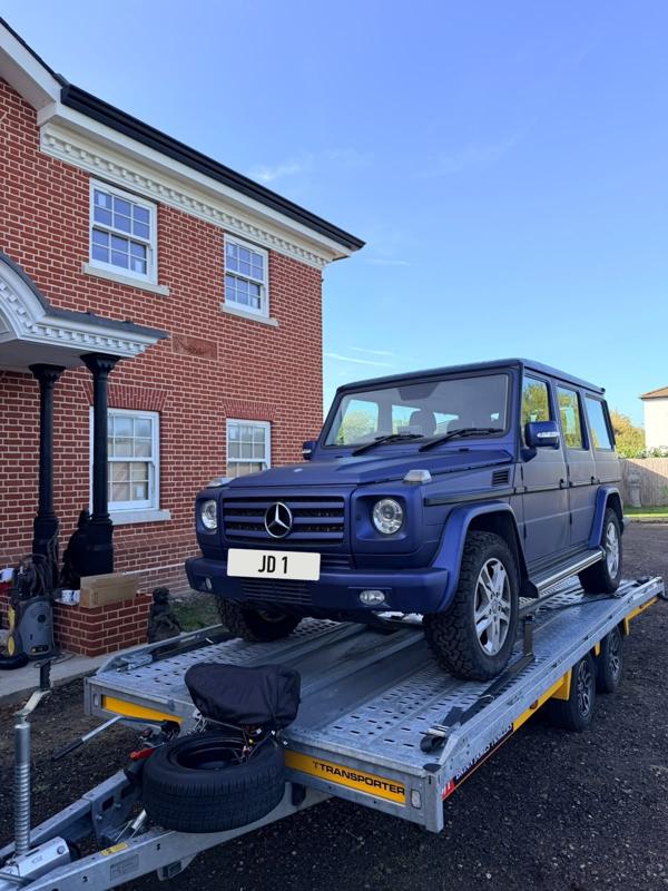 Mercedes G-Wagon loaded on the car transporter
